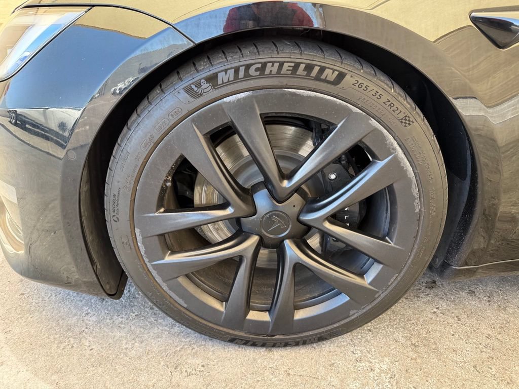 Used 2023 Tesla Model S Standard Range AWD/4WD image 9