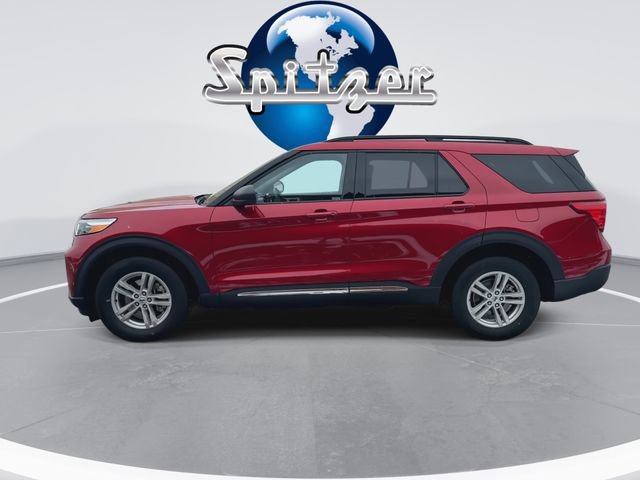Used 2023 Ford Explorer XLT w/ Equipment Group 202A image 6
