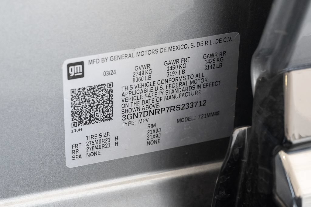 Used 2024 Chevrolet Equinox EV RS FWD image 15