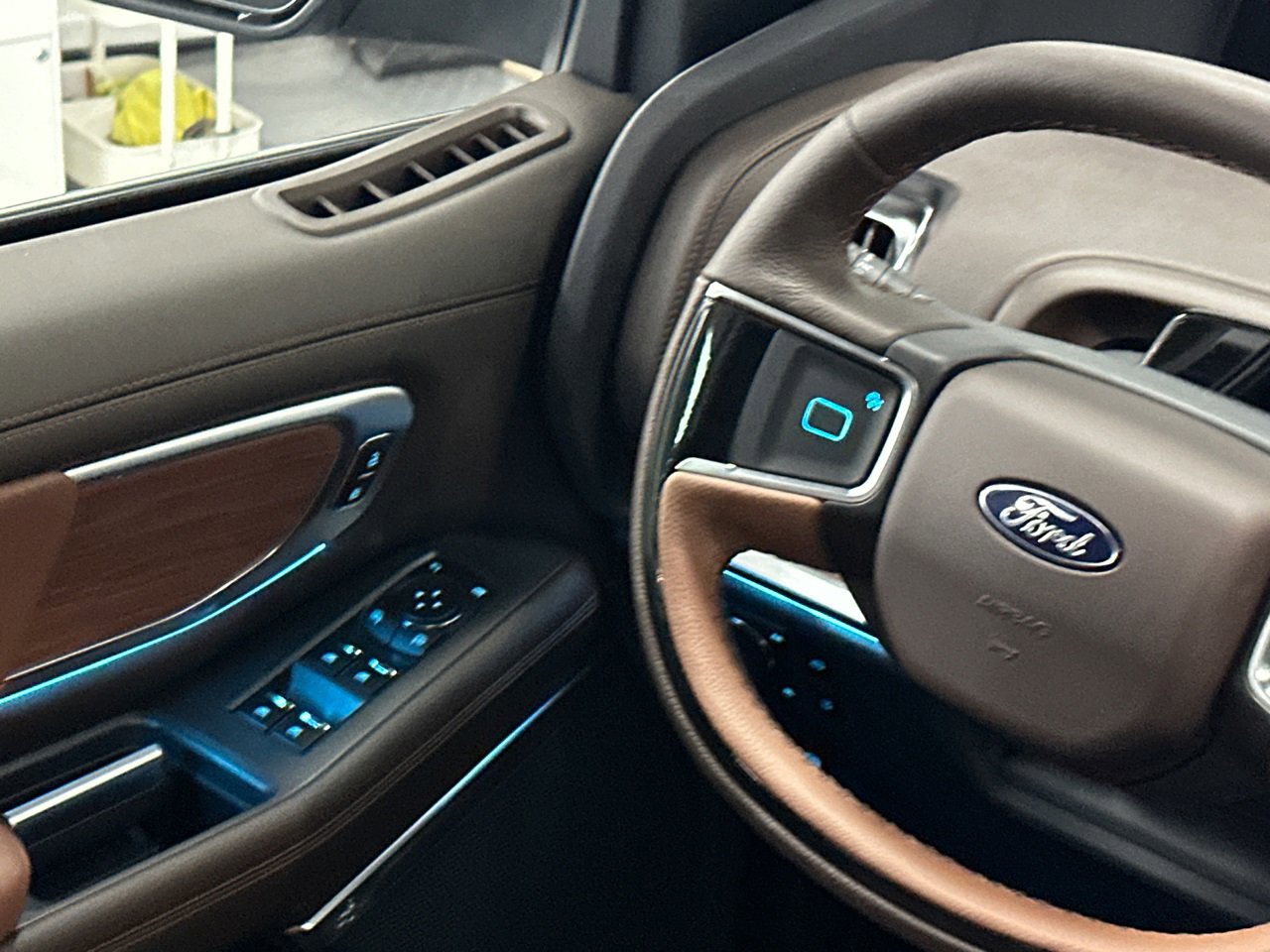 New 2025 Ford Expedition King Ranch image 27