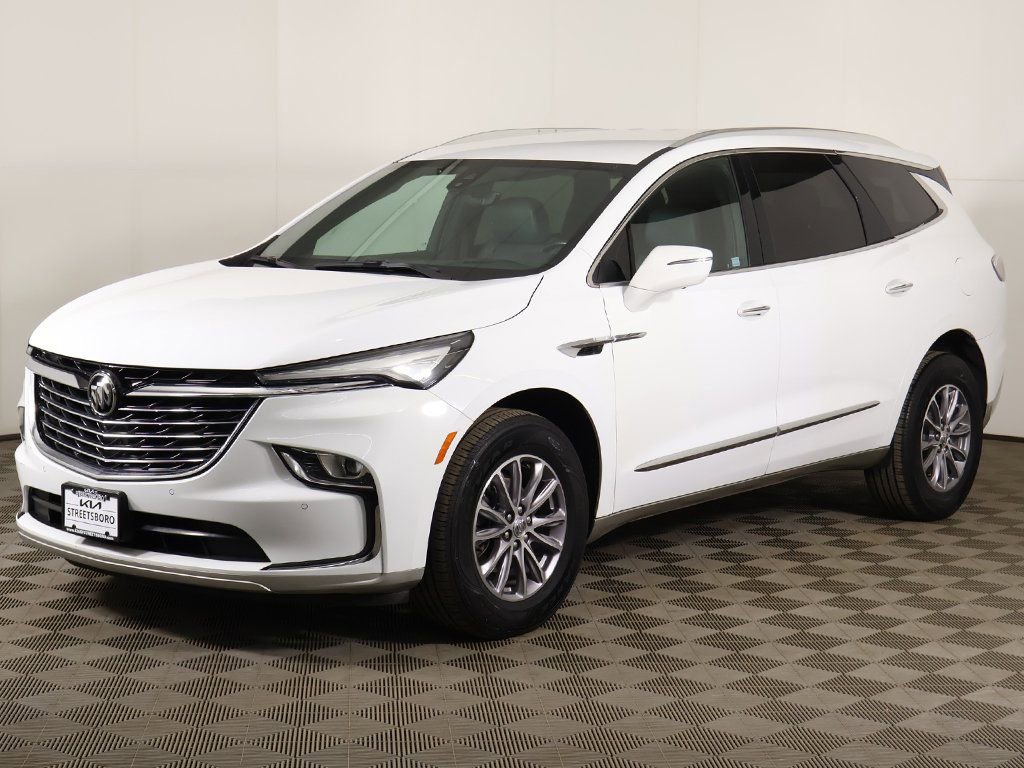Used 2024 Buick Enclave Premium image 12