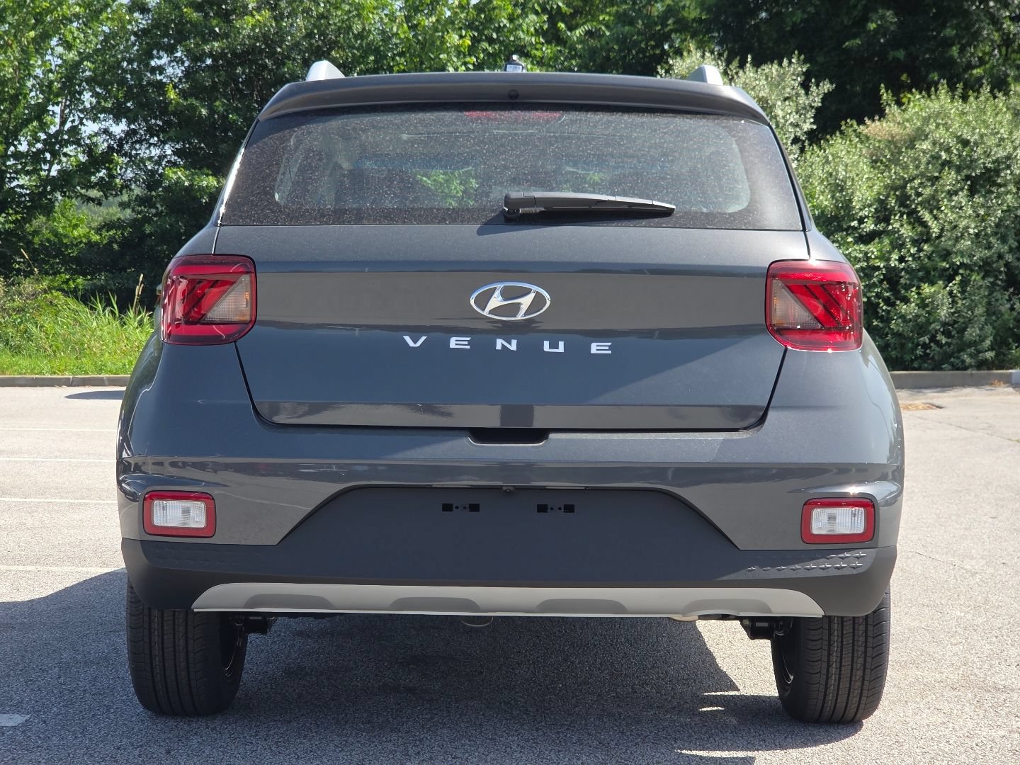 New 2026 Hyundai Venue SEL FWD image 18