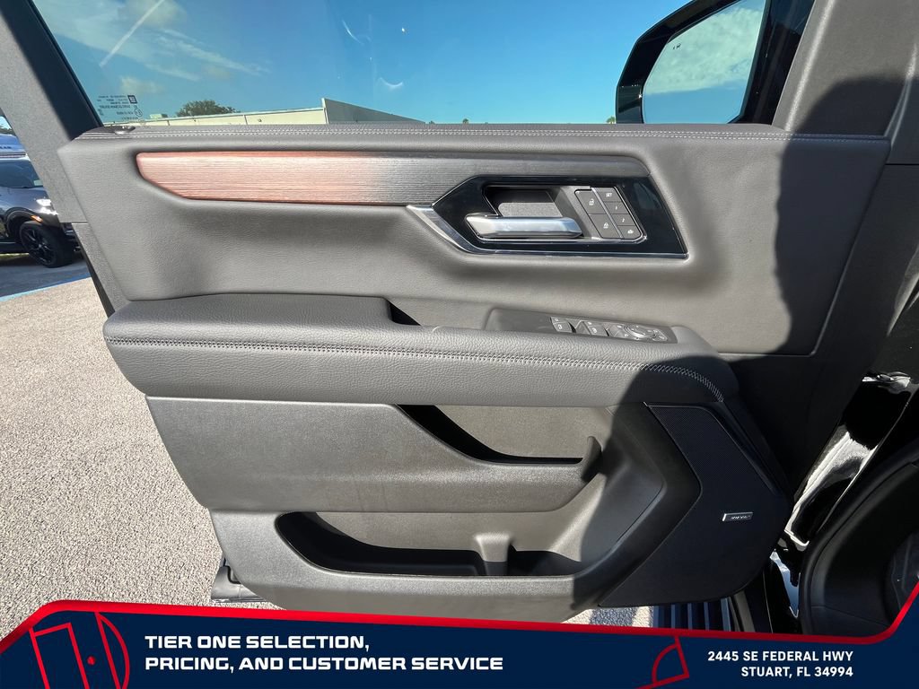 New 2026 GMC Yukon Denali w/ Denali Reserve Package AWD/4WD image 24
