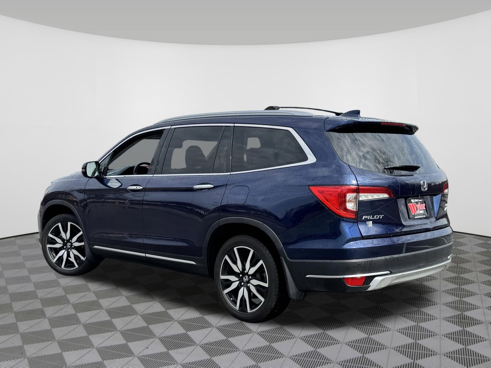 Used 2019 Honda Pilot Elite image 16