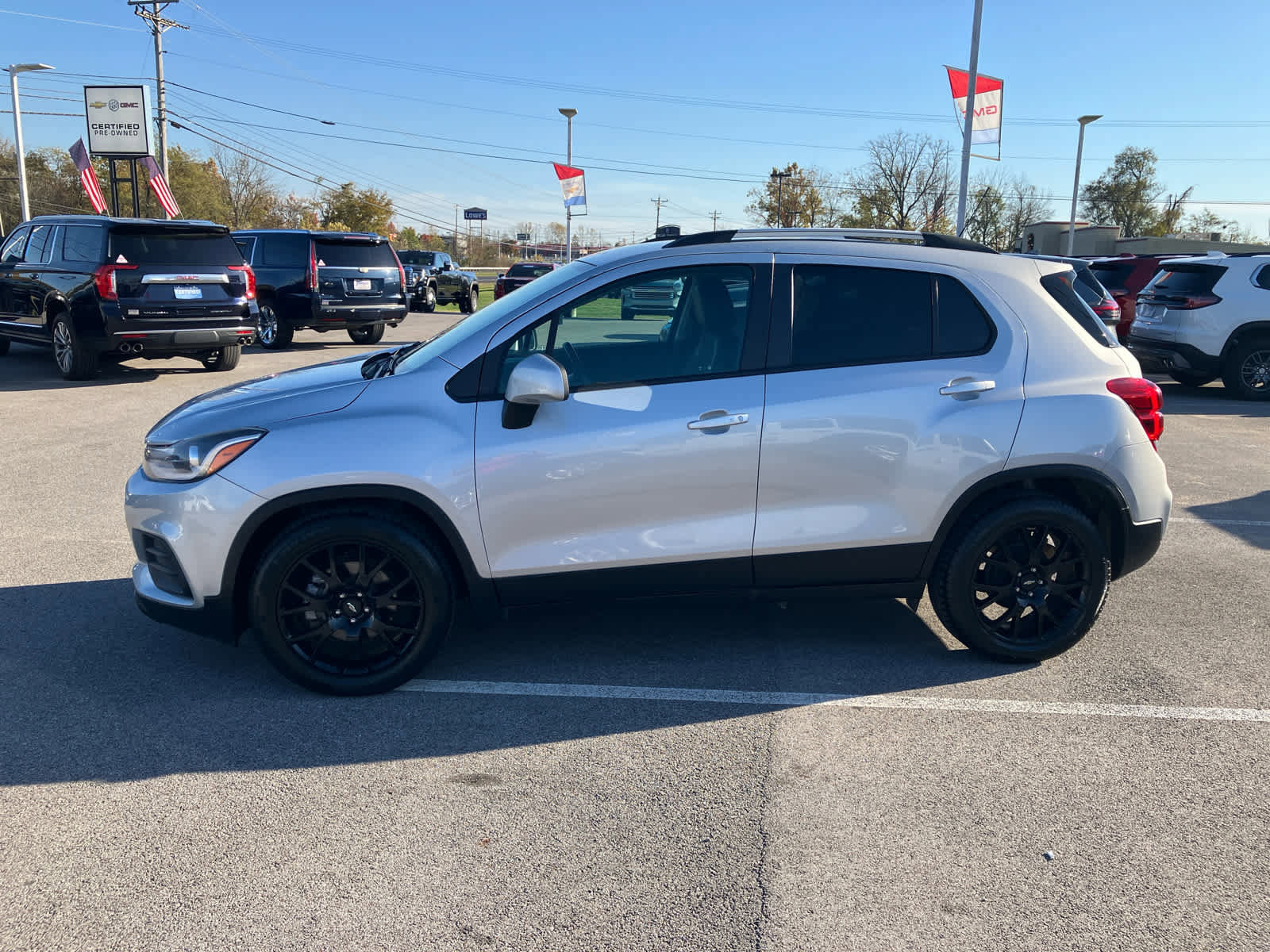 Used 2022 Chevrolet Trax LT w/ Sport Edition image 4