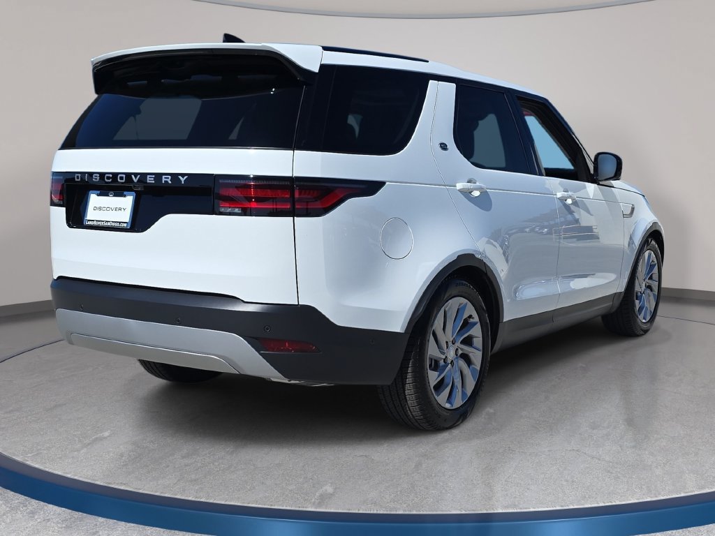 New 2026 Land Rover Discovery S AWD/4WD image 5