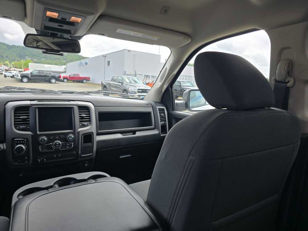 Used 2022 RAM 1500 Tradesman w/ Chrome Plus Package image 14