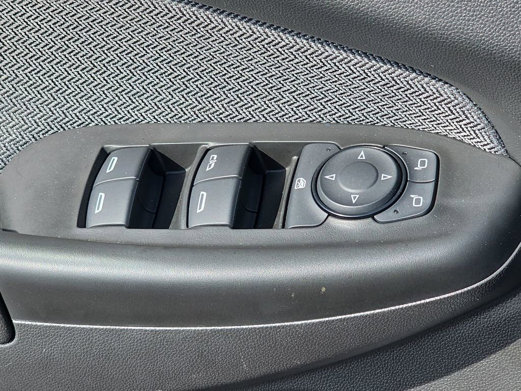 Used 2025 Chevrolet TrailBlazer LT AWD/4WD image 26