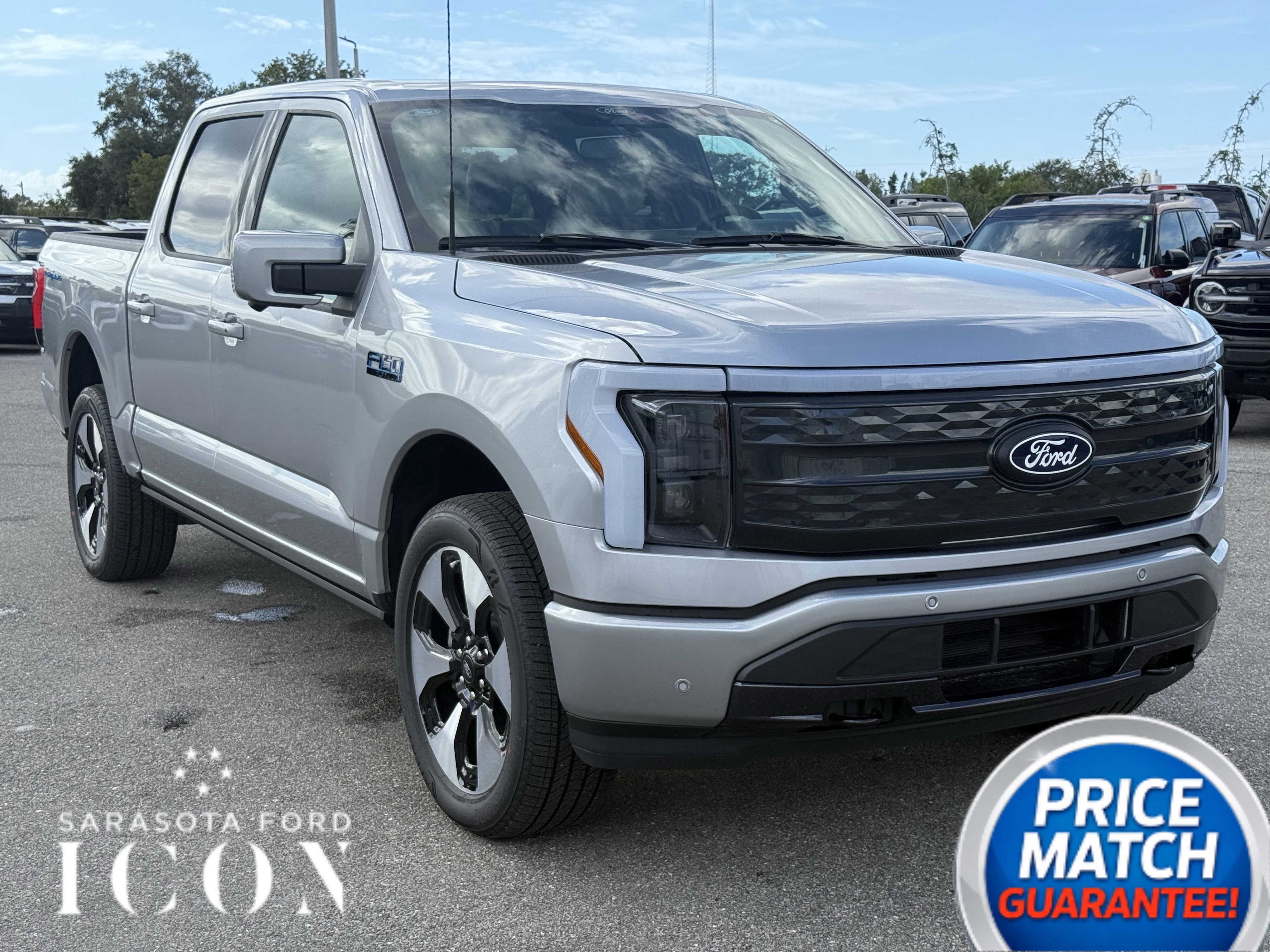 New 2025 Ford F150 Lightning Platinum AWD/4WD image 1