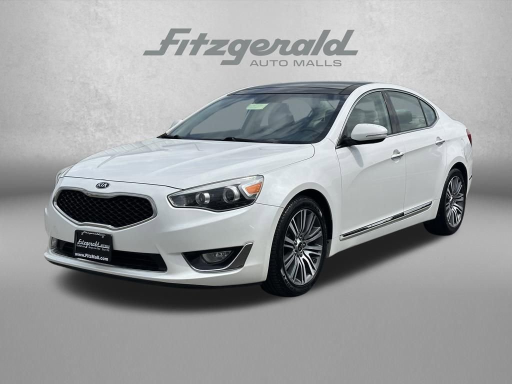 Used 2014 Kia Cadenza Premium w/ Luxury Package FWD image 2