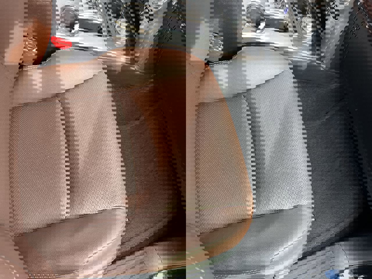 Used 2023 Toyota 4Runner Limited image 34