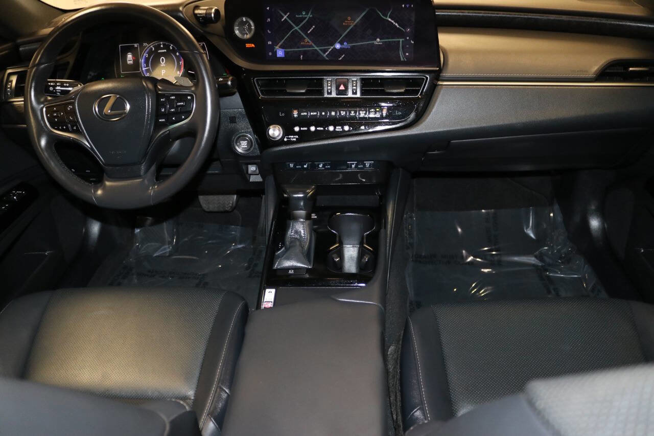Used 2023 Lexus ES 350 w/ Premium Package image 16