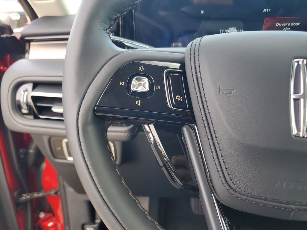 New 2025 Lincoln Aviator 2WD w/ Jet Appearance Package image 25