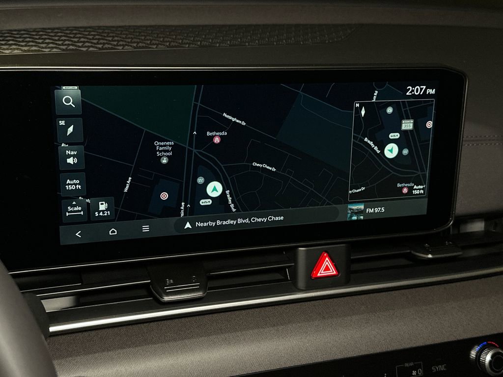New 2026 Kia Carnival EX FWD image 24