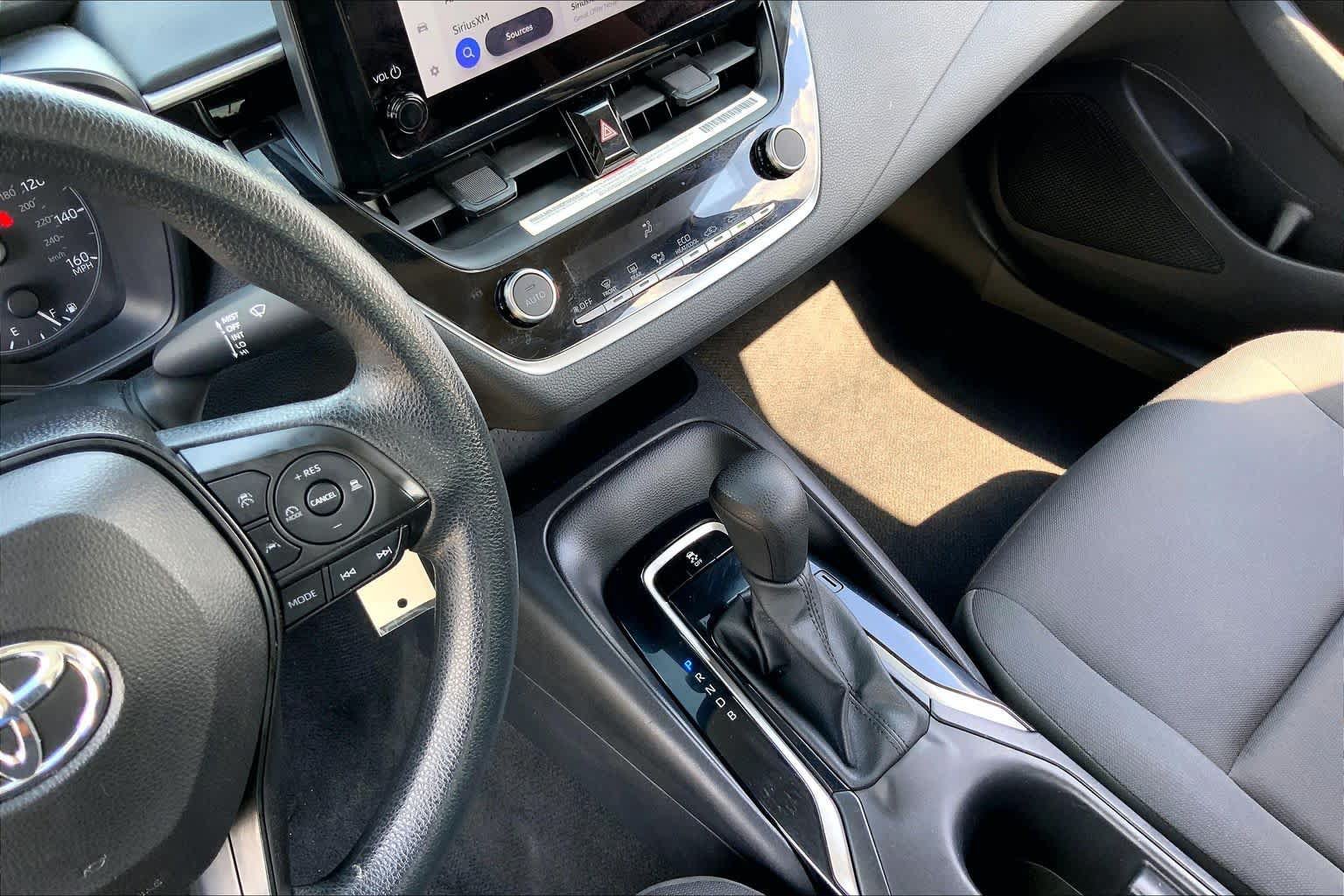 Used 2024 Toyota Corolla LE FWD image 16