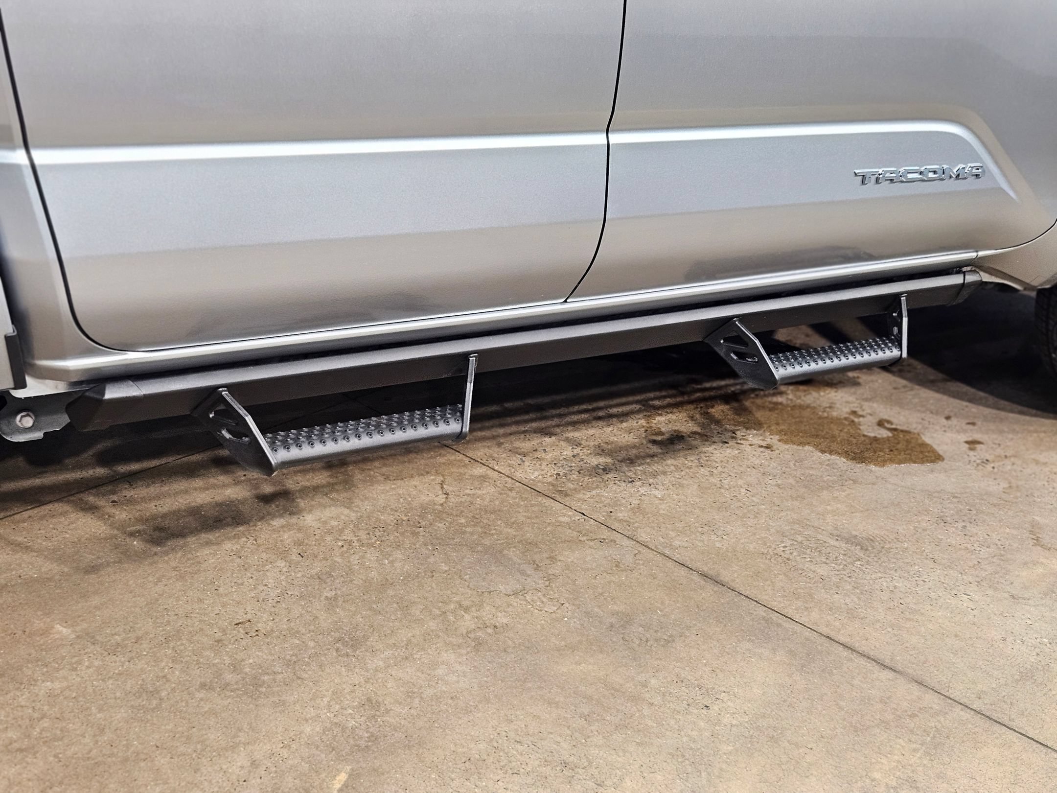Certified 2025 Toyota Tacoma SR5 AWD/4WD image 36