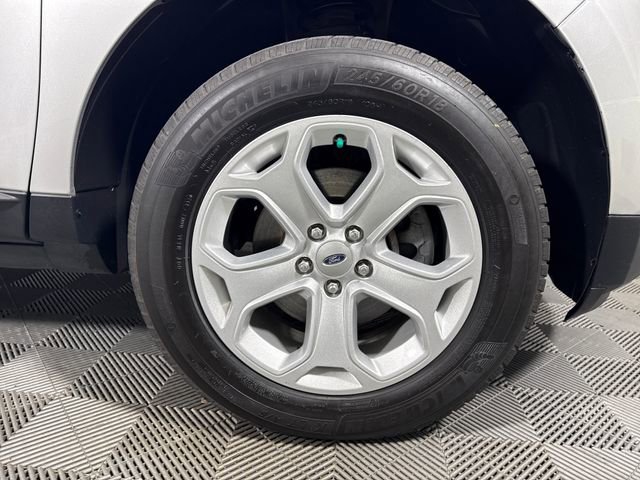 Used 2014 Ford Edge SE w/ Equipment Group 101A AWD/4WD image 18