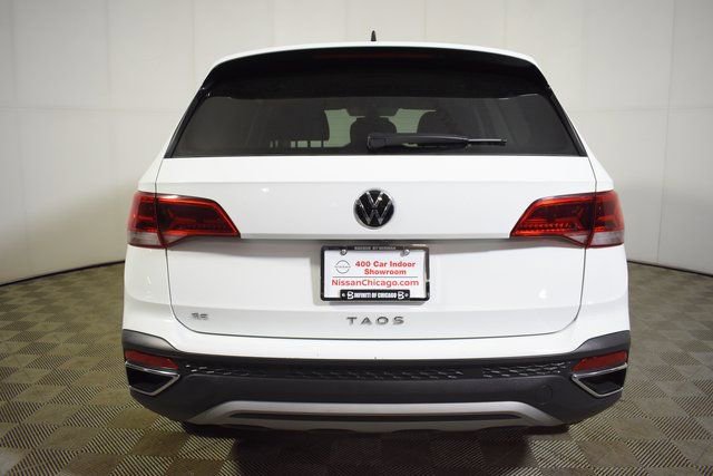 Used 2024 Volkswagen Taos SE FWD image 5