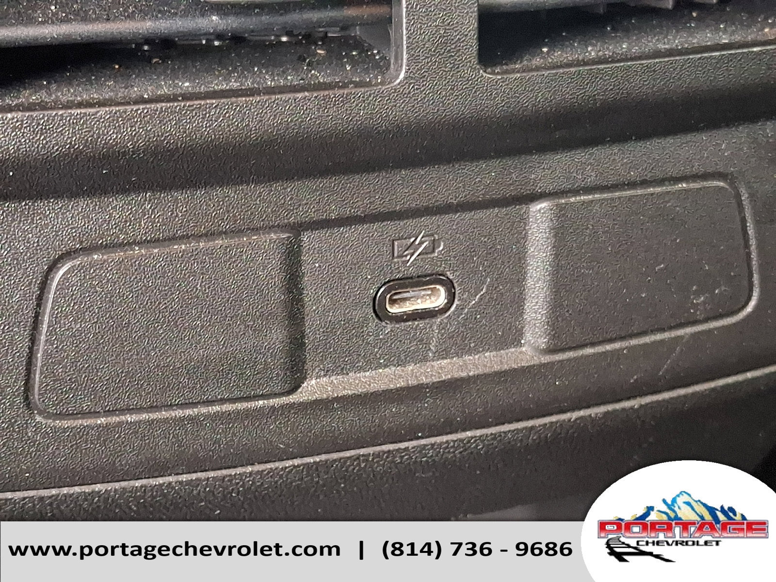 Used 2023 Chevrolet Colorado LT w/ LT Convenience Package II RWD image 13