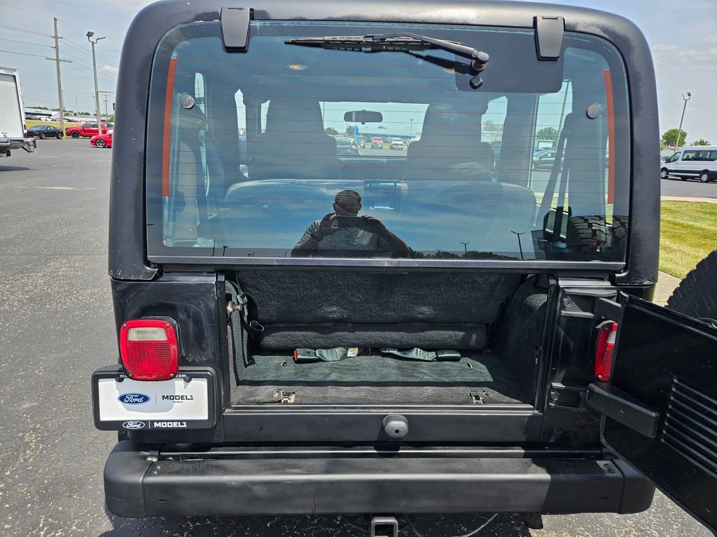 Used 2004 Jeep Wrangler X w/ Wheel Plus Group AWD/4WD image 18
