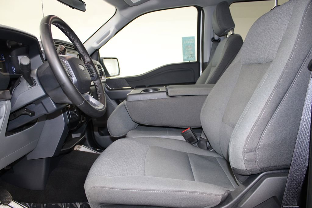 Used 2025 Ford F150 XLT w/ Equipment Group 301A Standard image 21