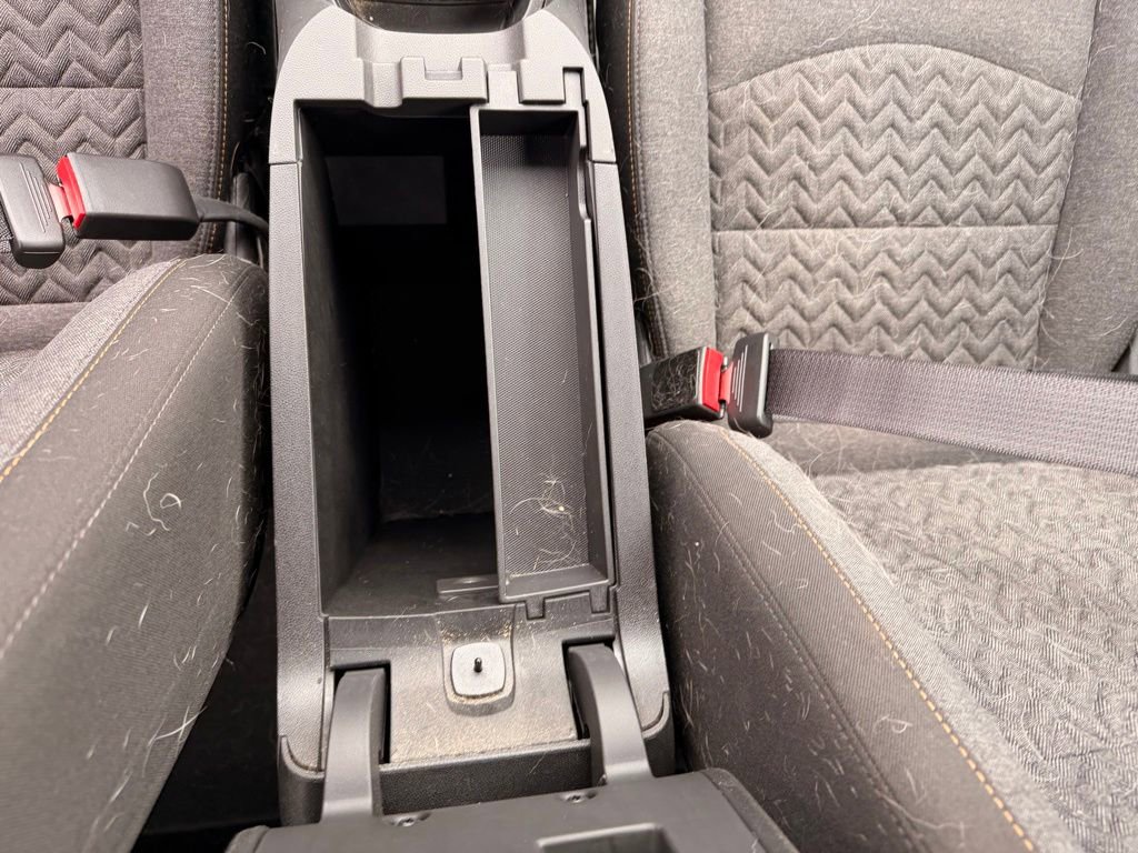 Used 2023 Chevrolet Equinox LT FWD image 17