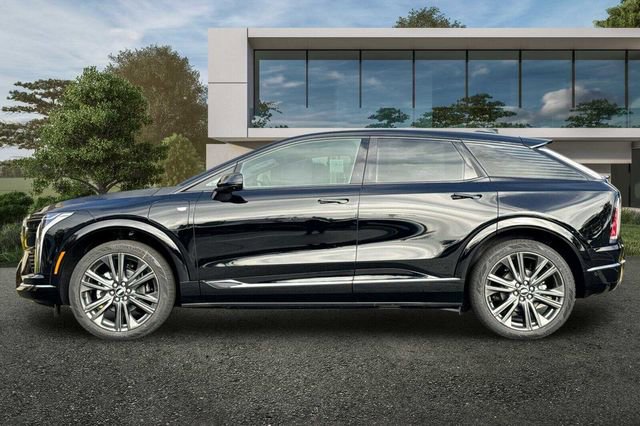 New 2026 Cadillac Optiq Sport 2 w/ LPO, Floor Liner Package image 7