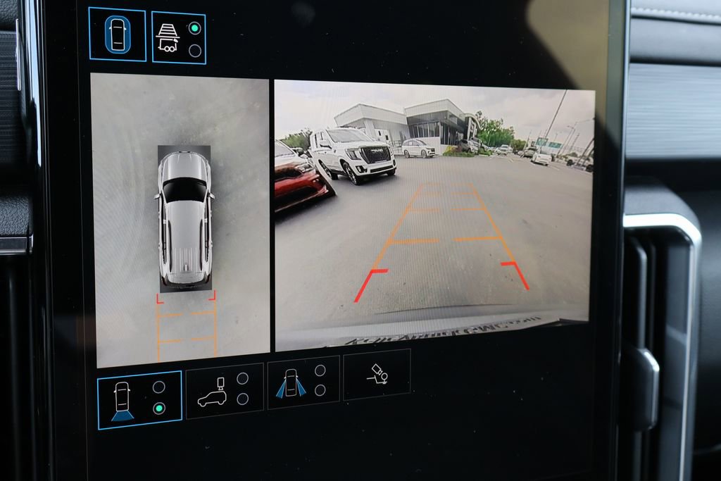 Certified 2025 GMC Acadia Elevation FWD image 16