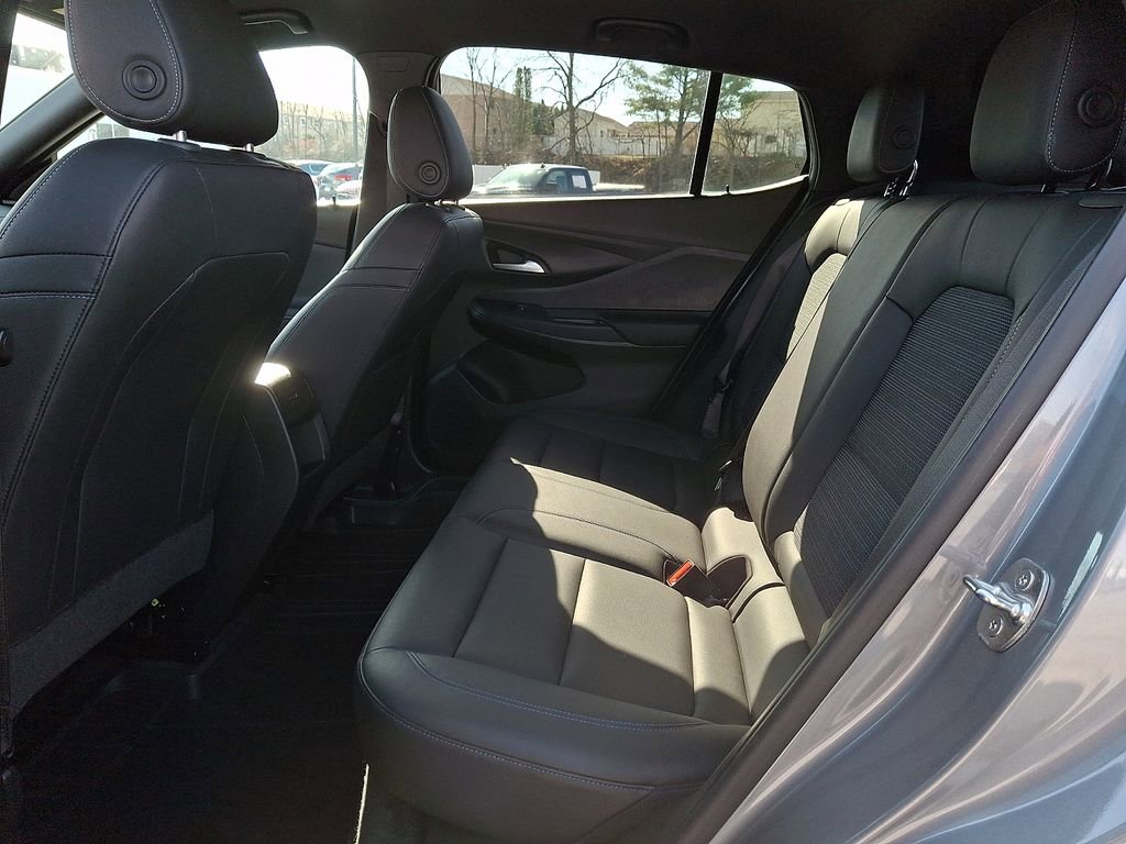 Used 2024 Buick Envista Preferred w/ Convenience I Package image 10