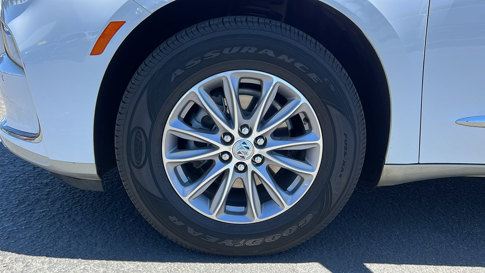Certified 2024 Buick Enclave Premium AWD/4WD image 11