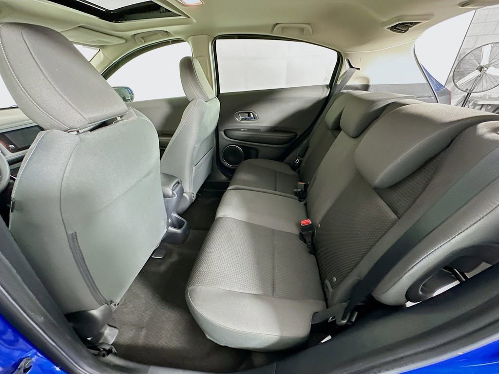 Used 2021 Honda HR-V EX image 31