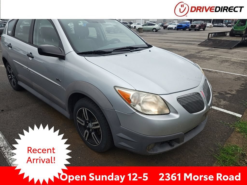 Used 2008 Pontiac Vibe w/ Preferred Package FWD image 1