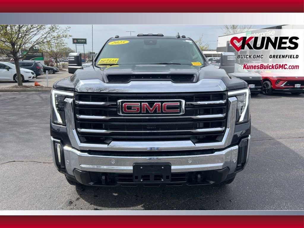 Used 2025 GMC Sierra 2500 SLT w/ SLT Premium Package AWD/4WD image 13