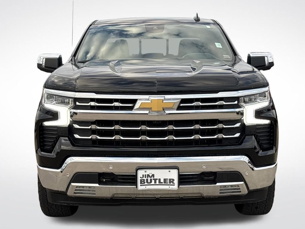 Used 2023 Chevrolet Silverado 1500 LTZ w/ LTZ Premium Package image 11