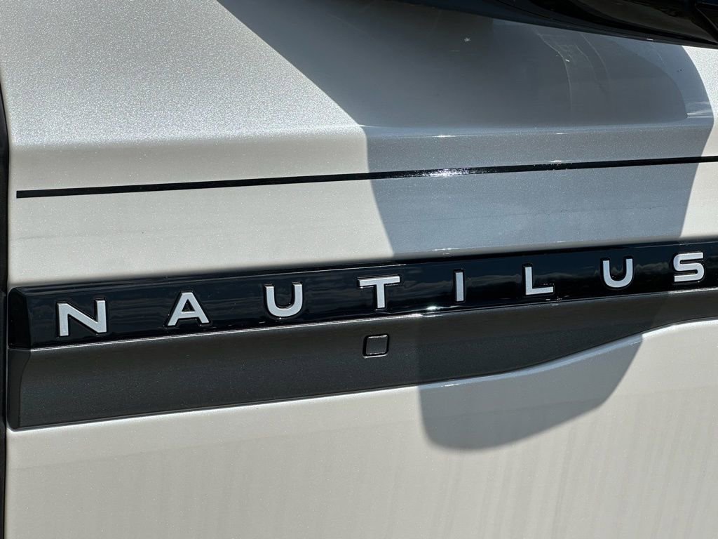 New 2026 Lincoln Nautilus Reserve w/ Jet Appearance Package AWD/4WD image 28