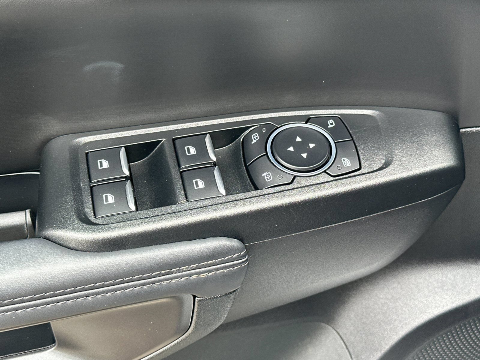 Used 2025 Ford Ranger Raptor AWD/4WD image 13