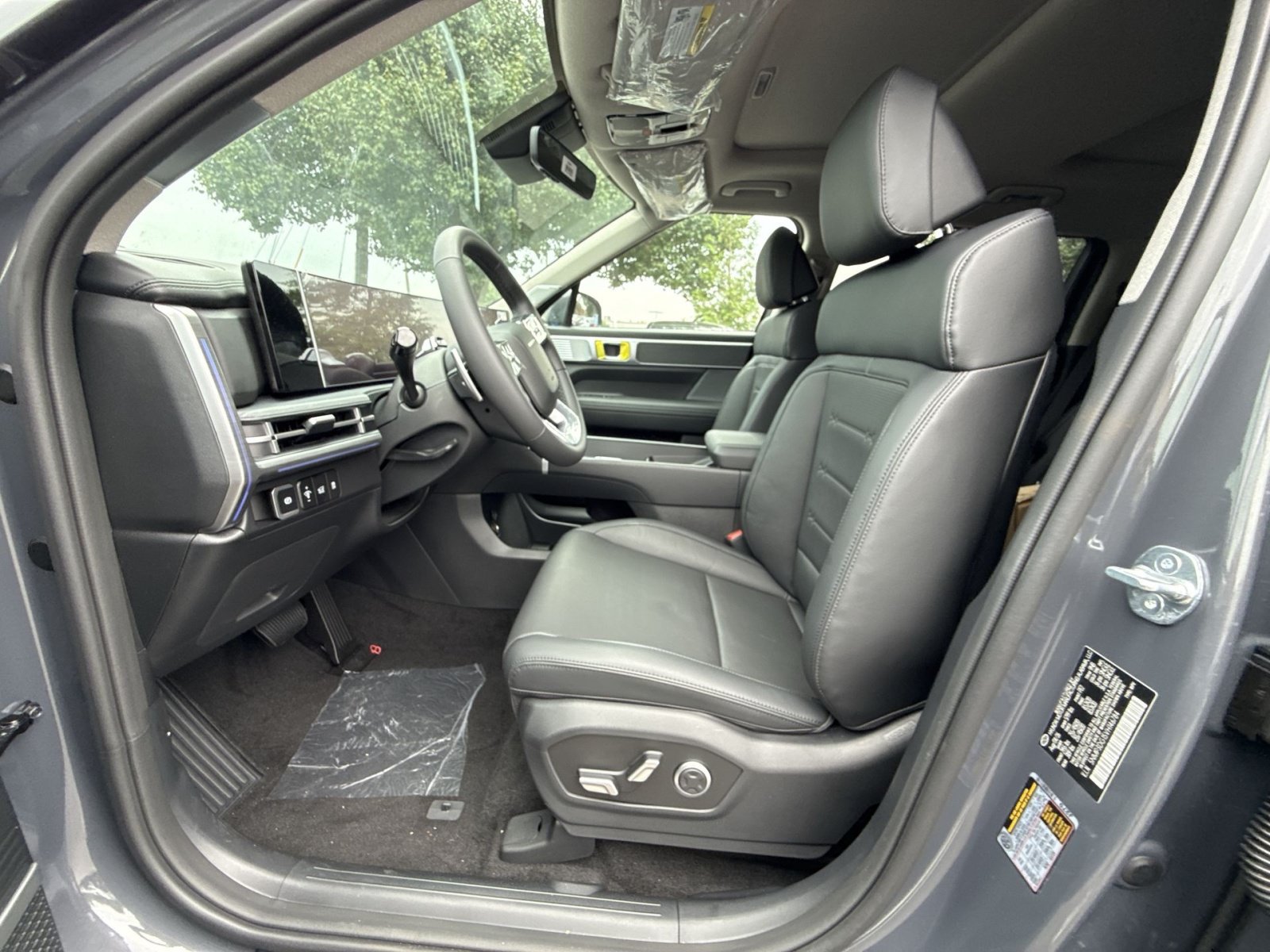 New 2027 Hyundai Santa Fe Limited AWD/4WD image 13
