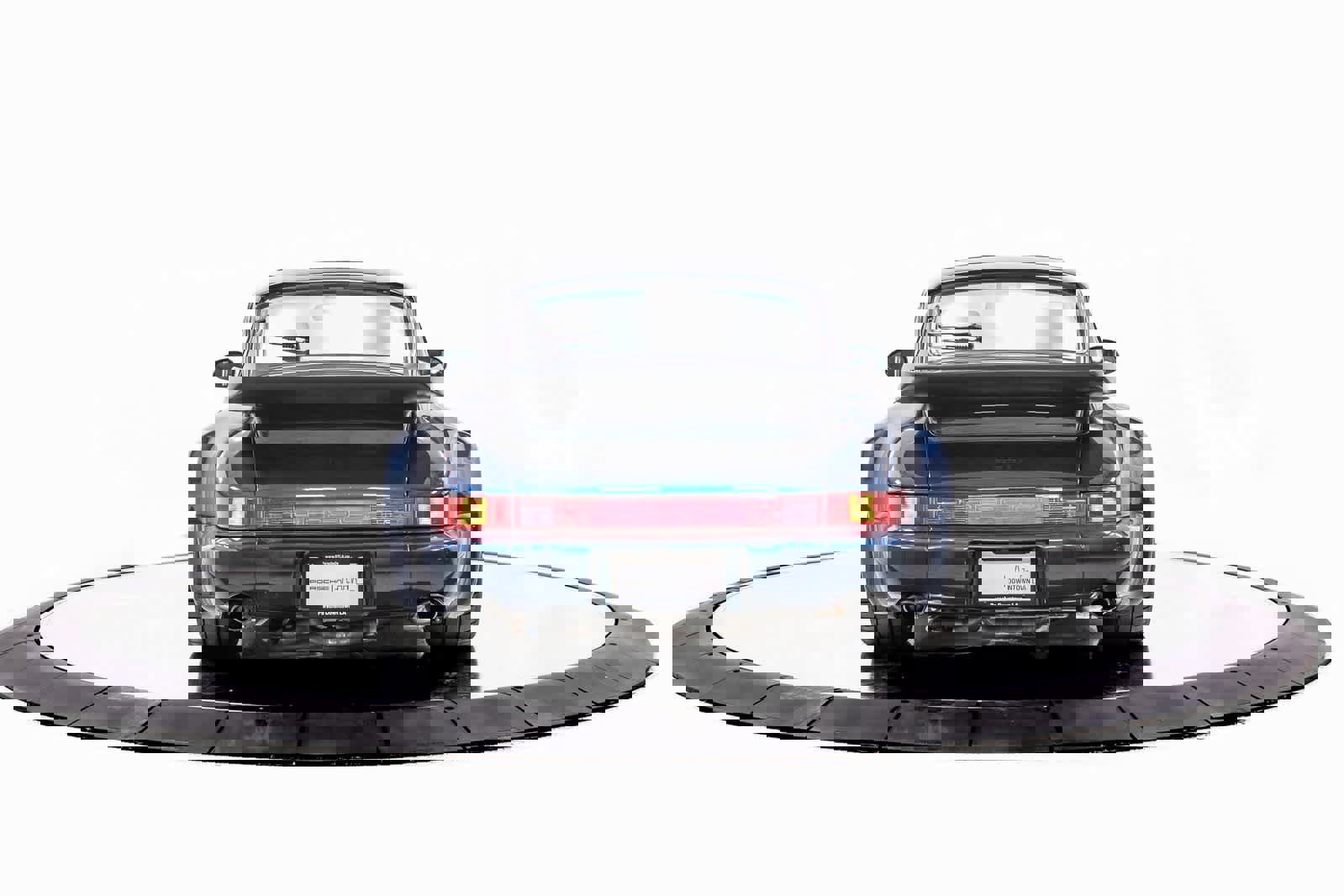 Used 1992 Porsche 911 Turbo image 6