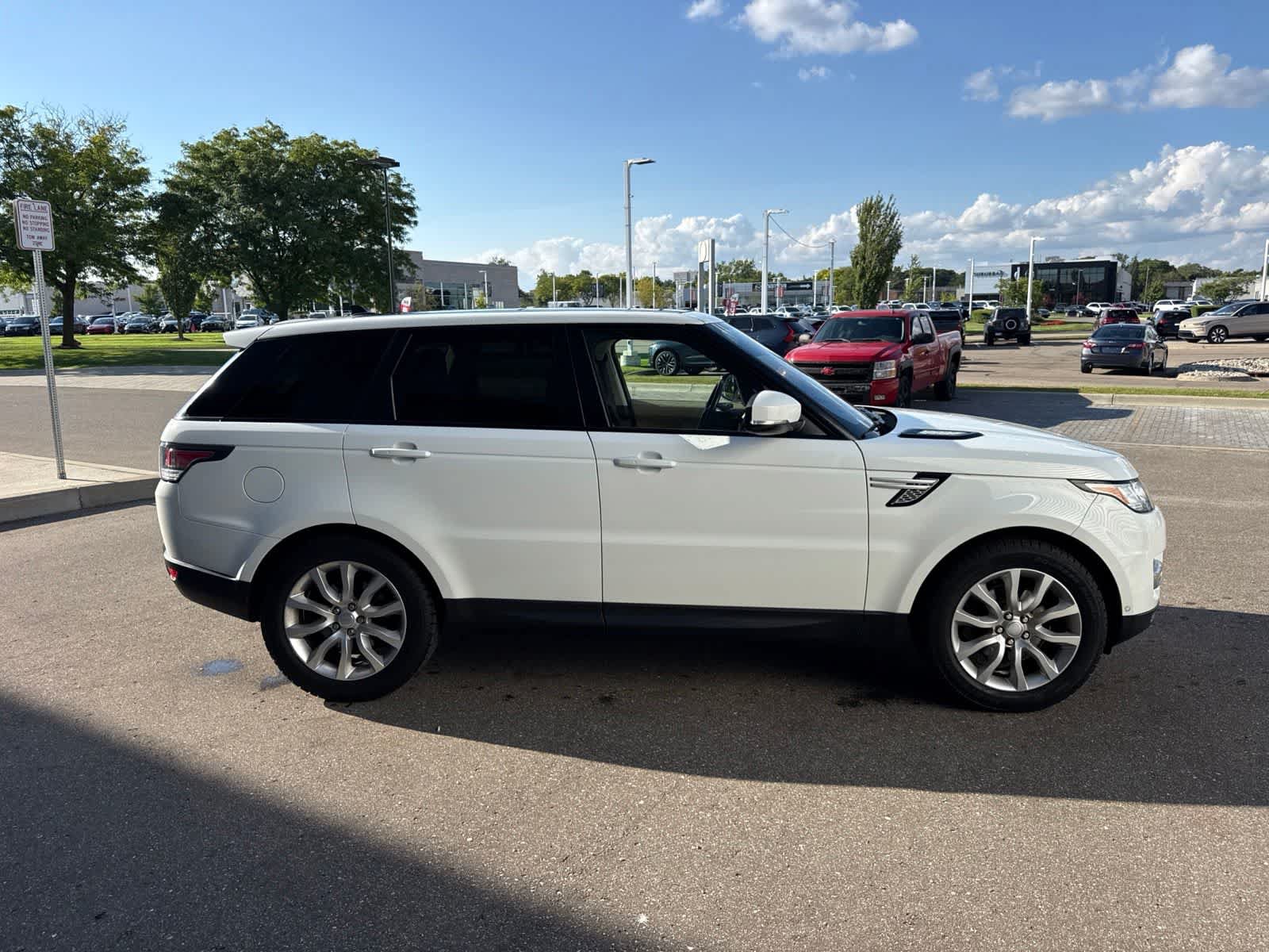 Used 2016 Land Rover Range Rover Sport HSE AWD/4WD image 6