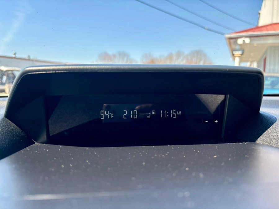 Used 2018 Subaru Crosstrek 2.0i Premium w/ Moonroof Package image 22