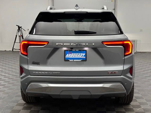 New 2026 GMC Terrain Denali AWD/4WD image 9