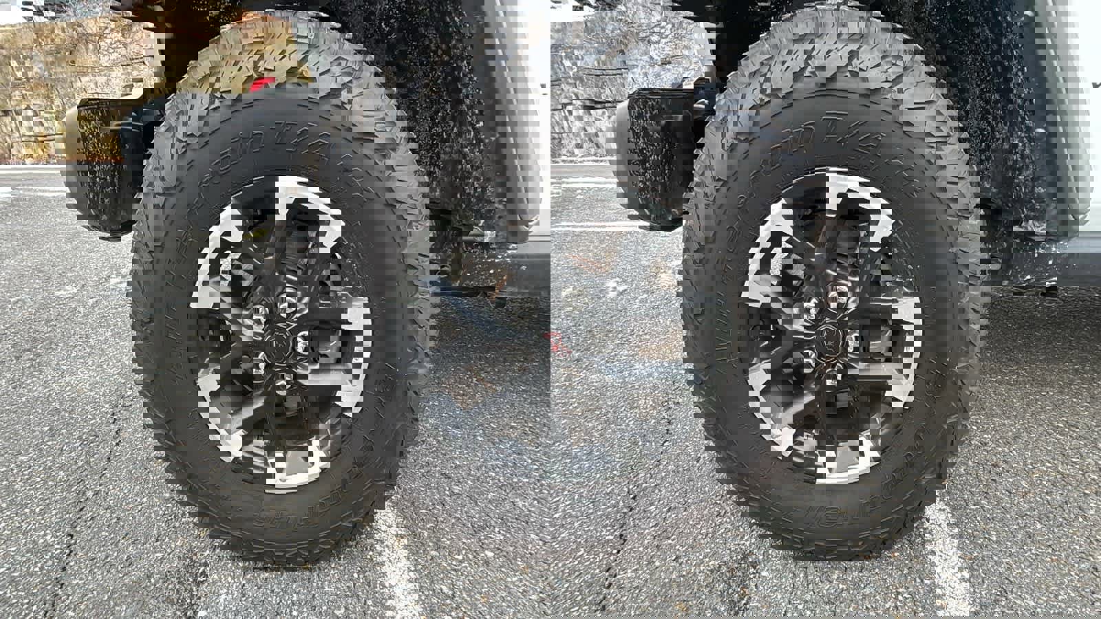 Used 2025 Jeep Wrangler Unlimited Rubicon image 10