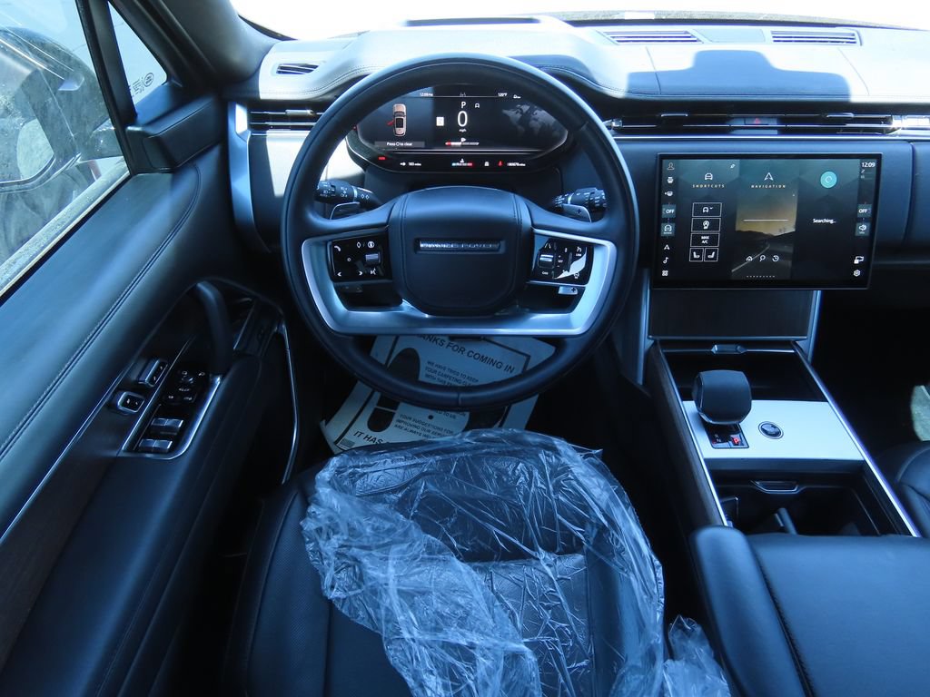 Used 2024 Land Rover Range Rover Long Wheelbase SE AWD/4WD image 5