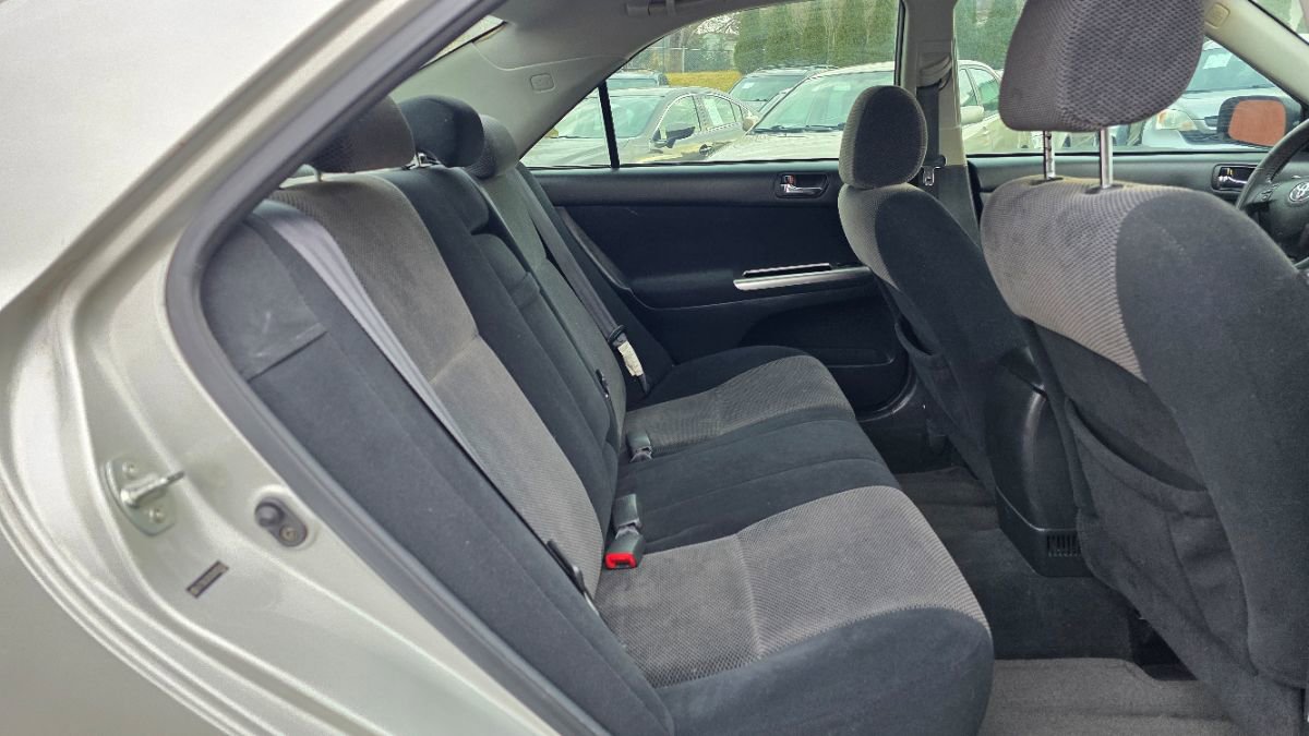 Used 2006 Toyota Camry SE image 11