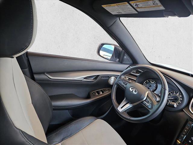 Used 2024 INFINITI QX55 Essential AWD/4WD image 9