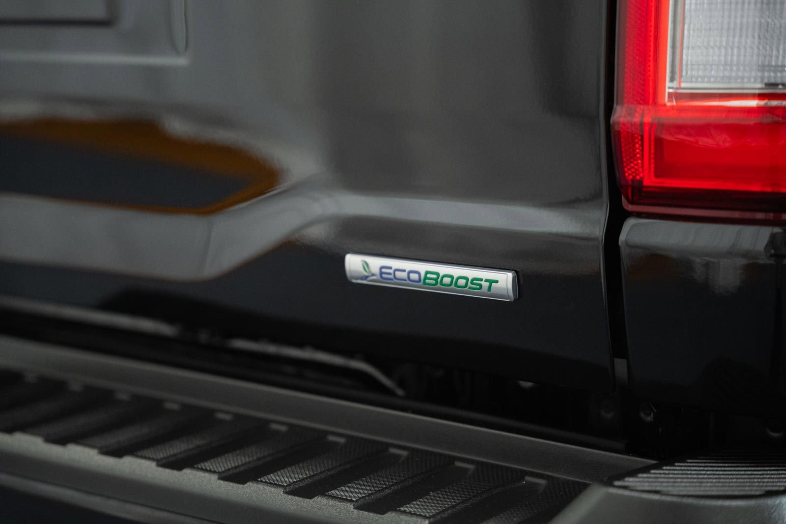 Certified 2023 Ford F150 Lariat w/ Equipment Group 502A High AWD/4WD image 9