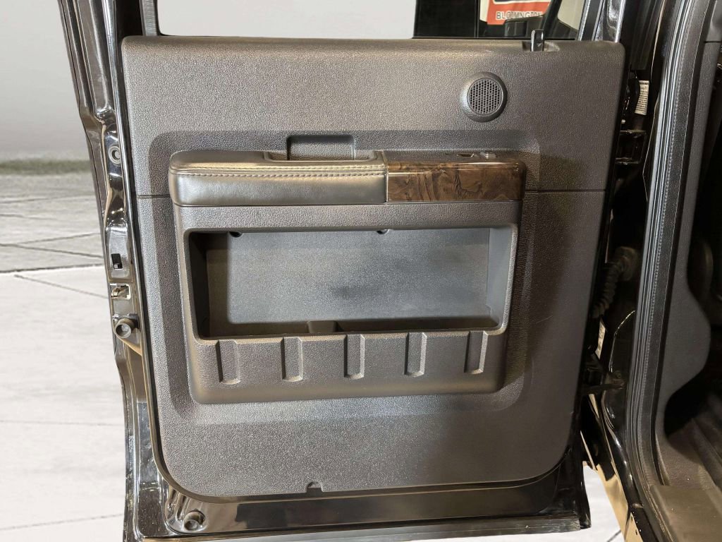 Used 2013 Ford F350 Platinum image 17