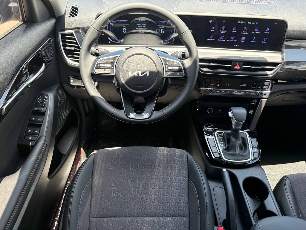 New 2026 Kia Seltos S FWD image 12