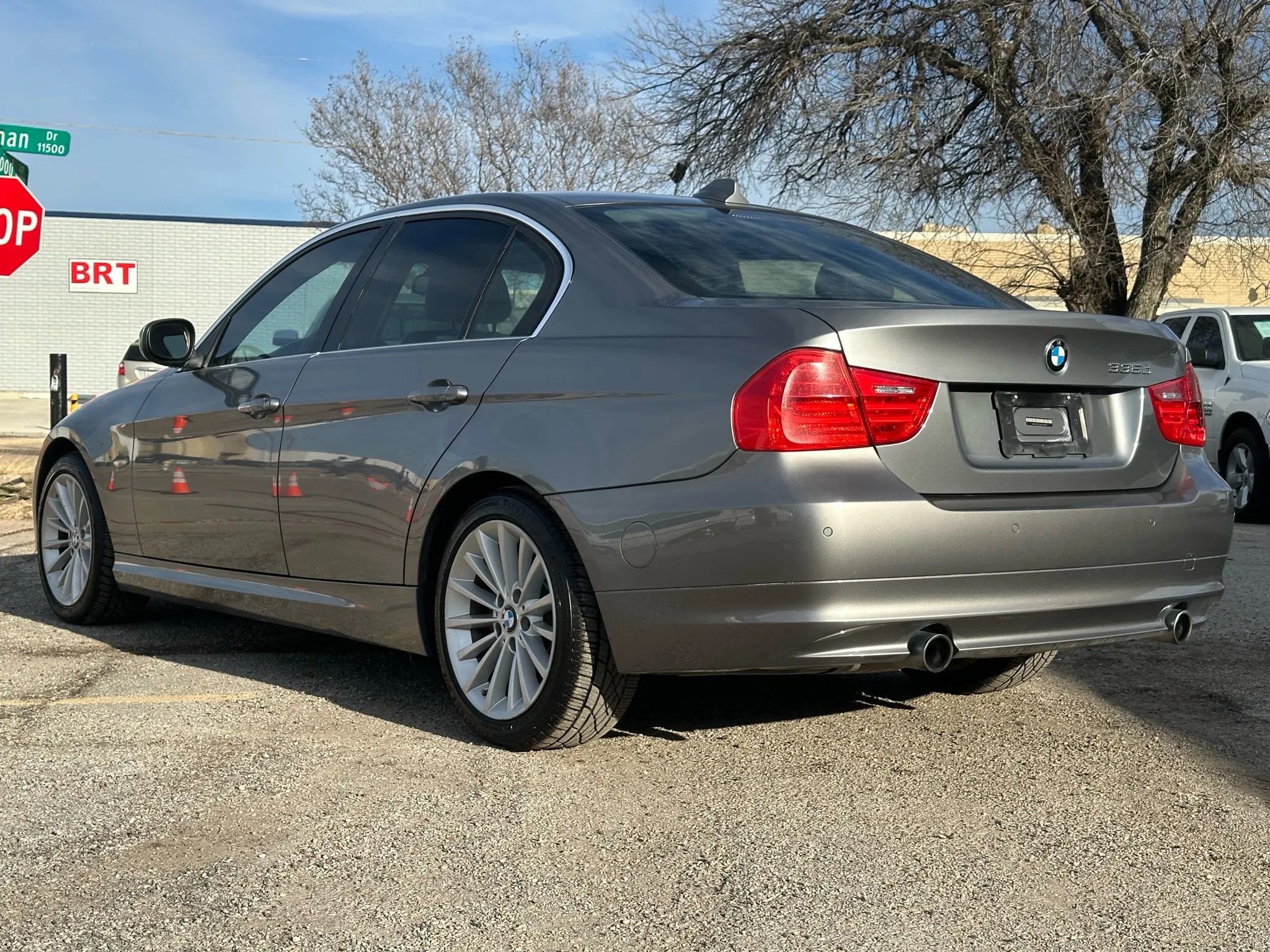 Used 2010 BMW 335d Sedan image 4