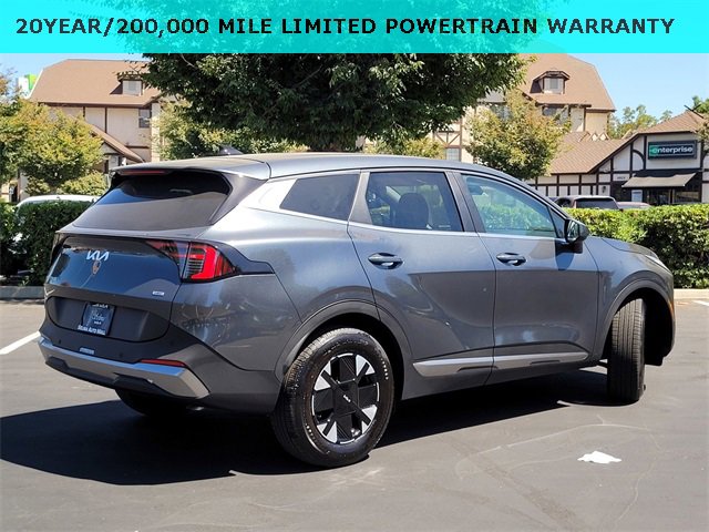 New 2026 Kia Sportage LX image 4